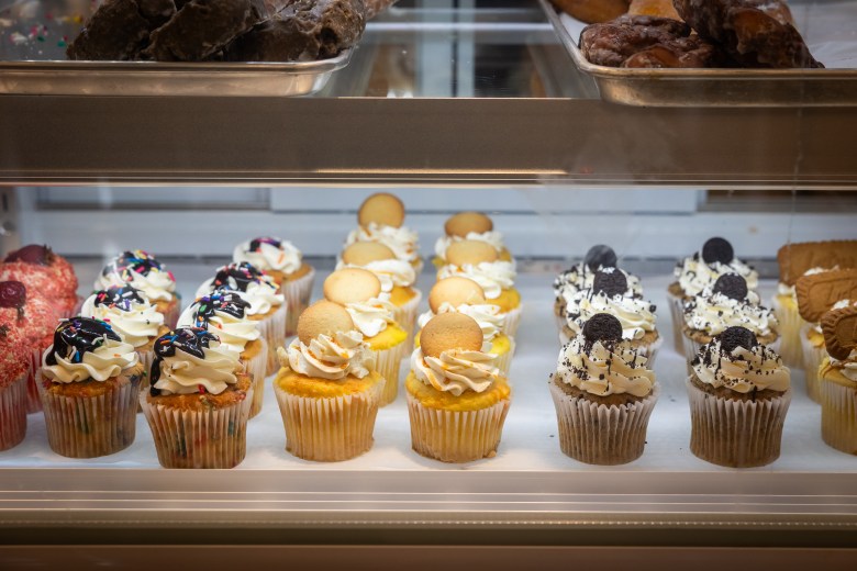 Rows of various kinds of cupcakes